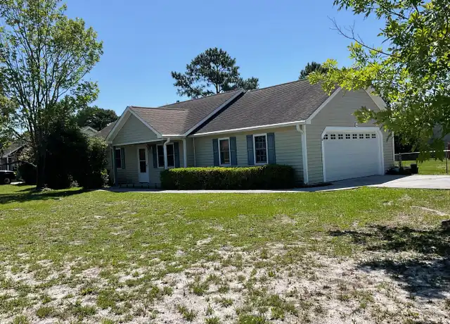 Property at 312 Foxtrace Ln, Hubert, NC, 28539, 3 beds, 2 baths, [object Object]