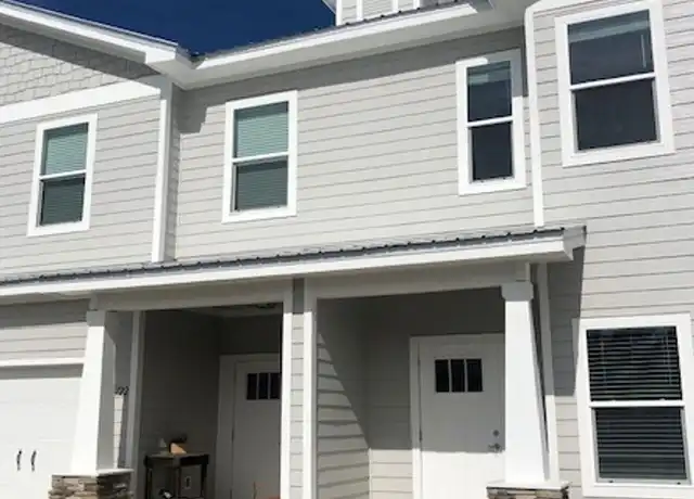 Property at 146 N Sand Palm Rd, Freeport, FL, 32439, 3 beds, 2.5 baths, [object Object]
