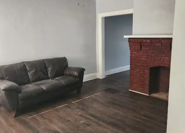 Property at 512 S Ogden Ave, Columbus, OH, 43204, 2 beds, 1 bath, [object Object]