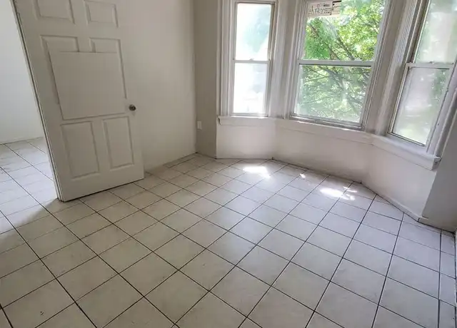 Property at 608-610 W Burleigh St Unit 608 Upper, Milwaukee, WI, 53212, 2 beds, 1 bath, [object Object]