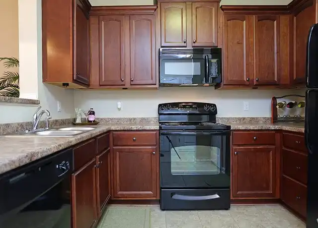 Property at 200 Stoney Brook Ln, Fultondale, AL, 35068, 1-3 bed, 1-2 bath, [object Object]