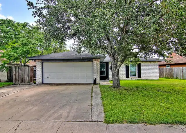 Property at 11401 Woodway Creek Dr, Corpus Christi, TX, 78410, 3 beds, 2 baths, [object Object]