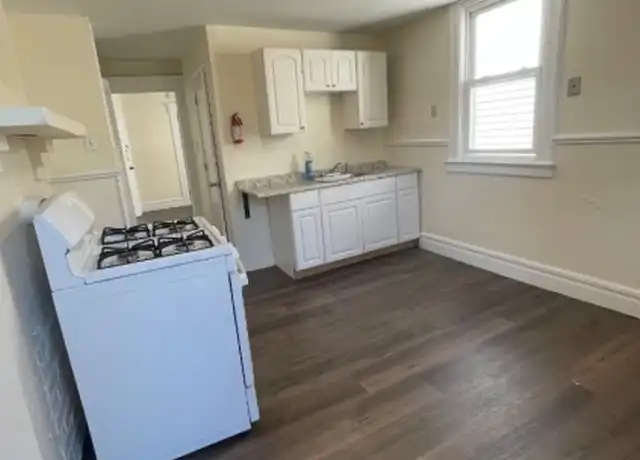Property at 37 Orange St, Bloomfield, NJ, 07003, 2 beds, 1 bath, [object Object]
