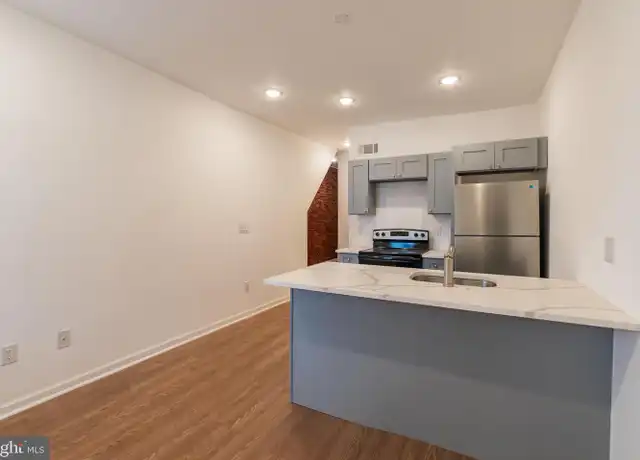 Property at 6110 Sansom St Unit 1, Philadelphia, PA, 19139, 2 beds, 1 bath, [object Object]