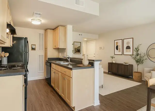 Photo of 510 Protectory Pl, Pittsburgh, PA 15219