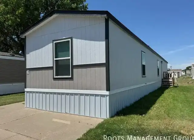 Property at 1010 Reservation Rd Unit D11, Hays, KS, 67601, 3 beds, 2 baths, [object Object]