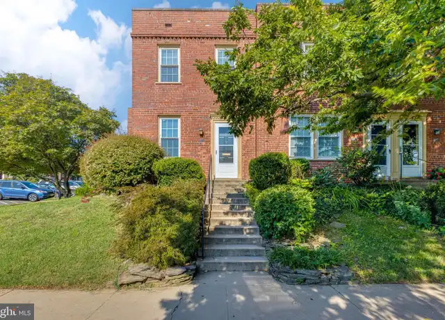 Property at 1500 S Barton St #602, Arlington, VA, 22204, 1 bed, 1 bath, [object Object]