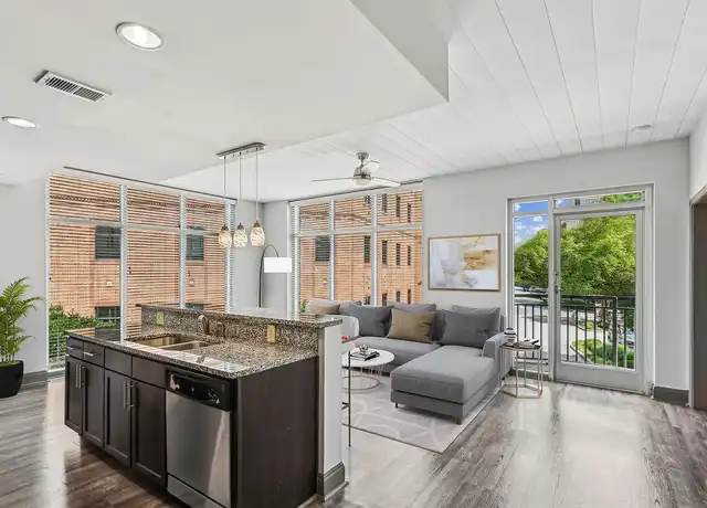 Property at Rivers Edge Apartments - 411 River St, Greenville, SC, 29601, 1 bed, 1 bath, [object Object]