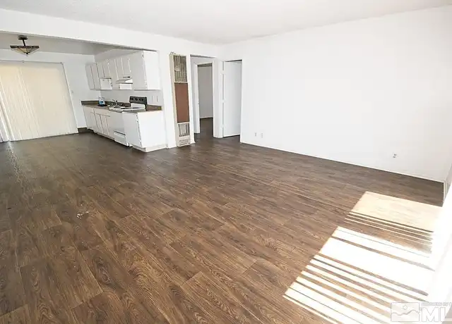 Property at 1033 Parkview St, Reno, NV, 89502, 2 beds, 1 bath, [object Object]