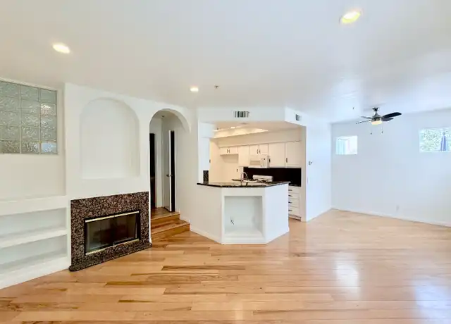 Property at 109 Santa Barbara Ct, Foothill Ranch, CA, 92610, 2 beds, 2.5 baths, [object Object]