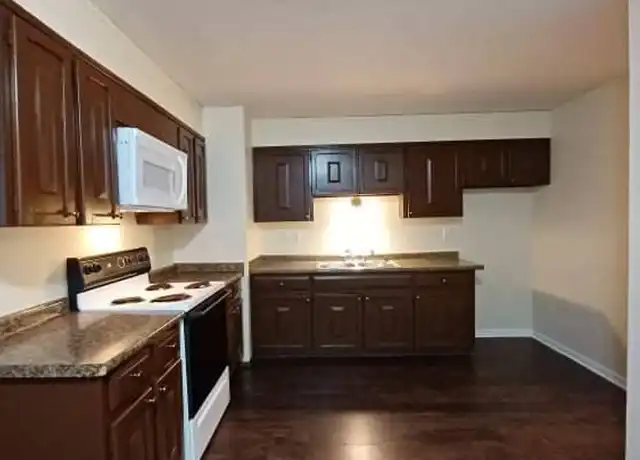 Property at 3311 Sun Valley Ter Unit 3311-4, Rockford, IL, 61103, 2 beds, 1 bath, [object Object]