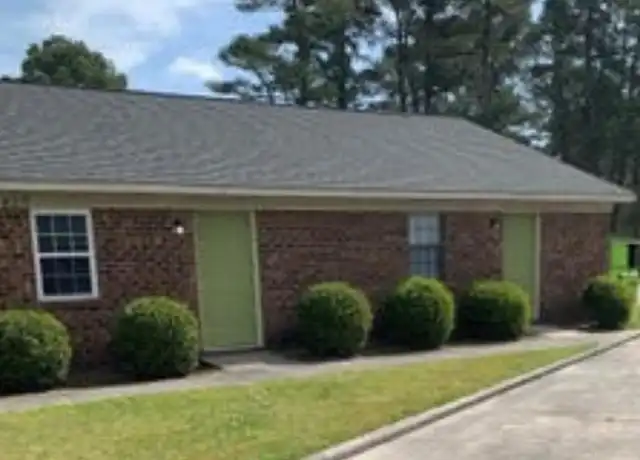 Property at 4211 East Cotton St, Farmville, NC, 27828, 2 beds, 1 bath, [object Object]