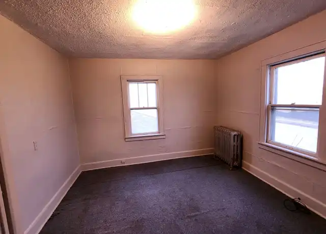 Property at 1208 13th St Apt 6, East Moline, IL, 61244, 2 beds, 1 bath, [object Object]