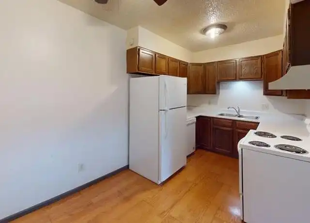 Property at 1030 Bozeman Dr Unit 5, Bismarck, ND, 58504, 2 beds, 1 bath, [object Object]