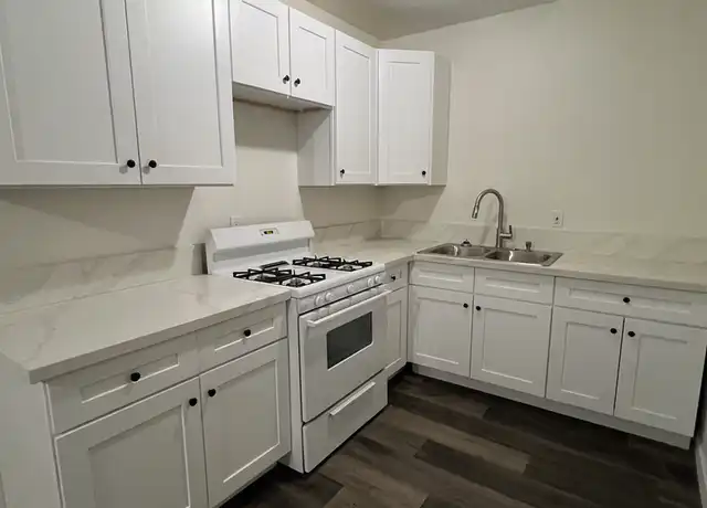 Property at 2010 S I St Unit 2012 House, Bakersfield, CA, 93304, 2 beds, 1 bath, [object Object]