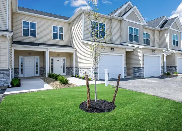 Property at Edgewater East Apartments - 6026 Broadway St, Lancaster, NY, 14086, 1 bed, 1 bath, [object Object]