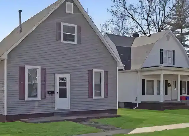 Property at 902 W Calhoun St, Springfield, IL, 62702, 3 beds, 1 bath, [object Object]