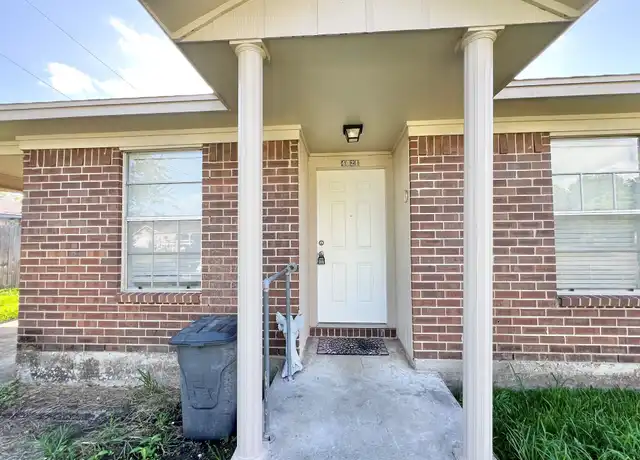Property at 4021 Avenue Q 1/2, Santa Fe, TX, 77510, 3 beds, 1.5 baths, [object Object]