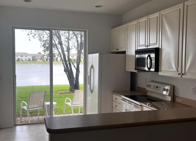 Photo of 9956 E Villa Cir, Vero Beach, FL 32966