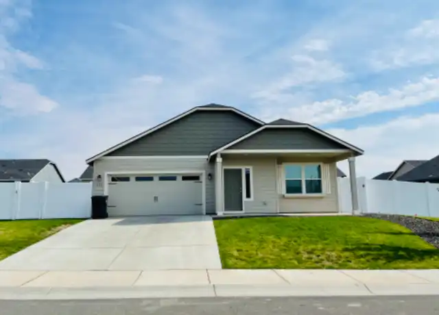 Property at 513 Sherman St, Moxee, WA, 98936, 3 beds, 2 baths, [object Object]