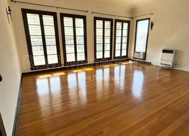 Property at 101 S Sycamore Ave Unit 7, Los Angeles, CA, 90036, 1 bed, 1 bath, [object Object]