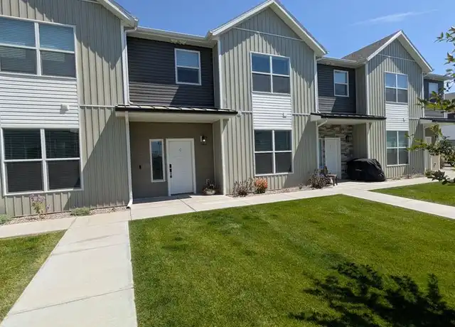 Property at 5560 Trueman St Unit D, Chubbuck, ID, 83202, 3 beds, 2.5 baths, [object Object]