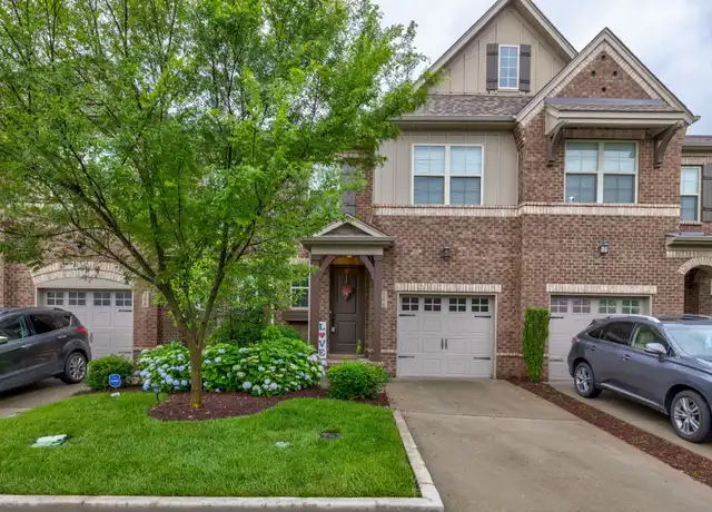 Property at 206 Bixby Ln, Hendersonville, TN, 37075, 3 beds, 2.5 baths, [object Object]