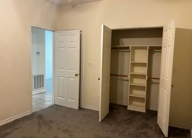 Property at 103 Elkwood Cir Unit 103 B, Huntsville, TX, 77340, 2 beds, 2 baths, [object Object]