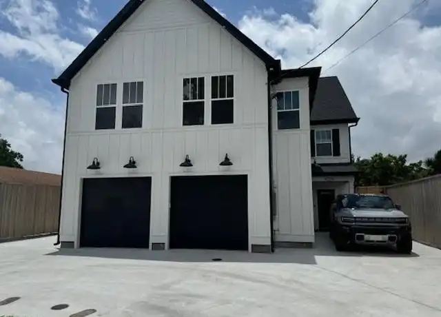 Property at 4324 Barnard St, Metairie, LA, 70001, 3 beds, 2.5 baths, [object Object]