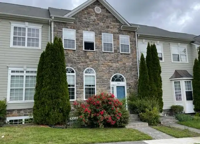 Property at 806 Linfield Ter NE, Leesburg, VA, 20176, 4 beds, 3.5 baths, [object Object]