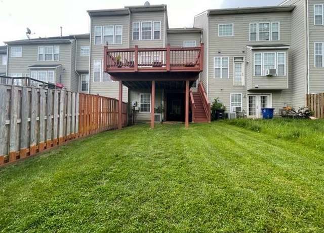 Photo of 806 Linfield Ter NE, Leesburg, VA 20176