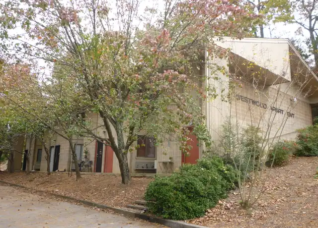 Property at 712 W Tyler St, Dalton, GA, 30720, 1 bed, 1 bath, [object Object]
