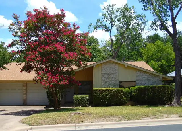 Property at 7503 Glenhill Rd, Austin, TX, 78752, 4 beds, 2 baths, [object Object]