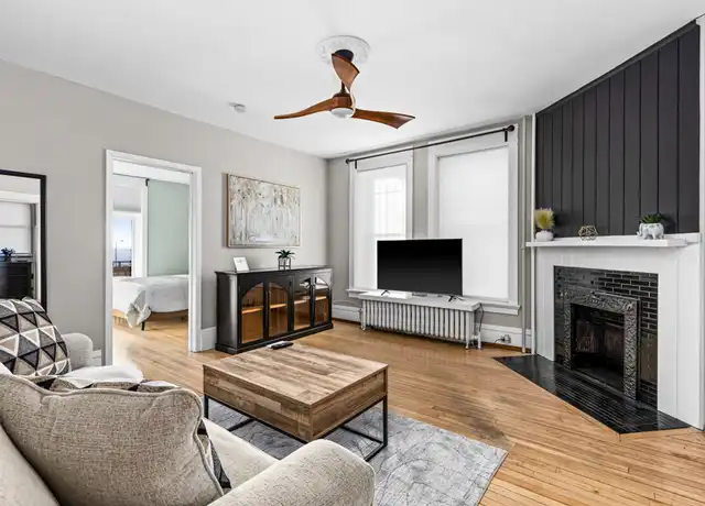 Property at 209 E 3rd St Unit 209 LOWER, Duluth, MN, 55805, 1 bed, 1 bath, [object Object]