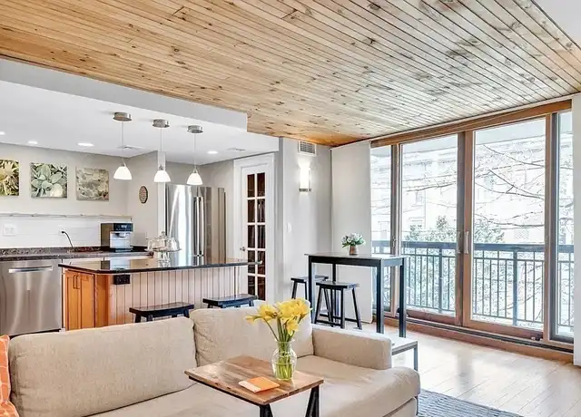 Property at 60 Longwood Ave #208, Brookline, MA, 02446, 1 bed, 2 baths, [object Object]