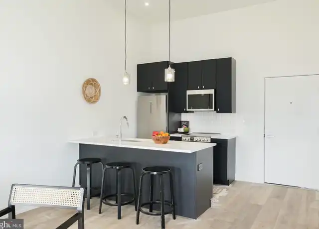 Property at 5015 Springfield Ave Unit 303, Philadelphia, PA, 19143, 1 bed, 1 bath, [object Object]
