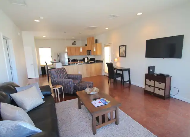Property at 201 Aliso Dr SE Unit 12, Albuquerque, NM, 87108, 1 bed, 1 bath, [object Object]