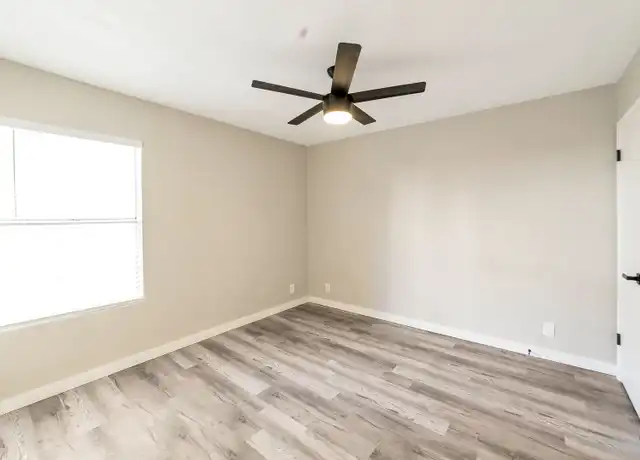 Property at **1st Full Month's Rent free, tour & Apply within 48 Hours Newly Renovated 2 Bed/ 2 Bath In-Suite Wa - 2726 E Beck Ln, Phoenix, AZ, 85032, 2 beds, 2 baths, [object Object]