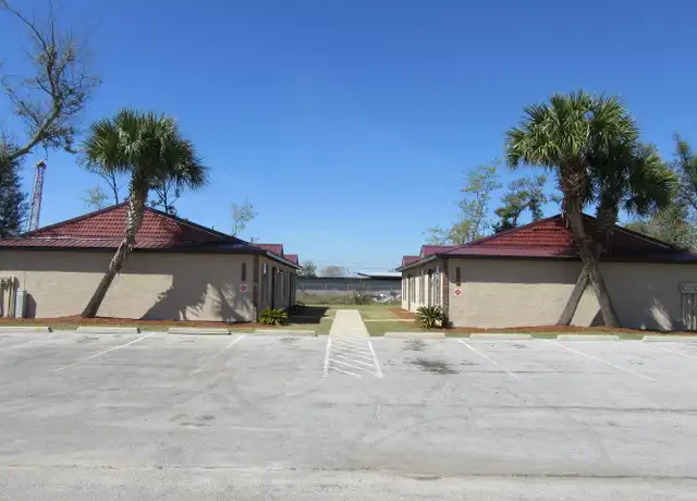 Property at 1420 New York Ave Unit New York Ave unit 1420 B, Lynn Haven, FL, 32444, 2 beds, 1 bath, [object Object]