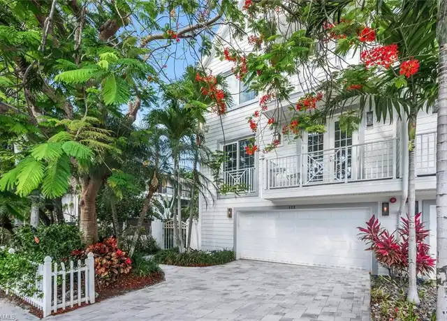 Property at 888 10th St S #101, Naples, FL, 34102, 3 beds, 3.5 baths, [object Object]
