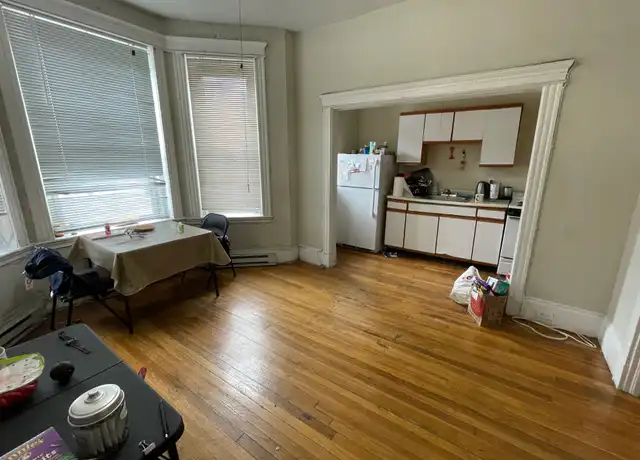 Property at 881 Huntington Ave Unit 2, Boston, MA, 02115, 2 beds, 1 bath, [object Object]