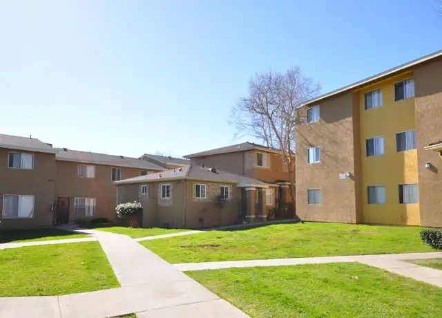 Property at 6962 Fulton St Unit 2573-04, San Diego, CA, 92111, 3 beds, 2 baths, [object Object]