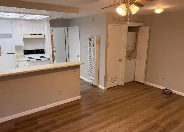 Property at 833 Russell Ave, Santa Rosa, CA, 95403, 1 bed, 1 bath, [object Object]
