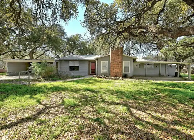 Property at 810 S Center St, Austin, TX, 78704, 3 beds, 1 bath, [object Object]