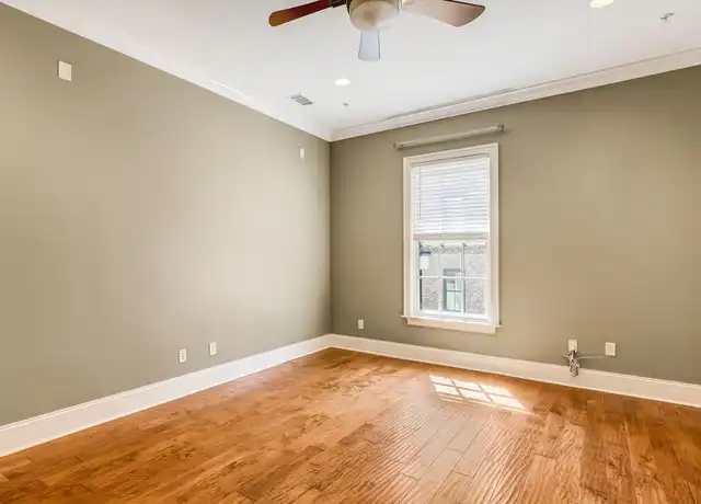 Property at 425 E McDonough St #102, Savannah, GA, 31401, 2 beds, 2 baths, [object Object]