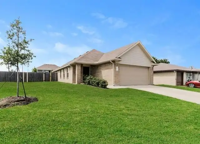 Property at 1500 Swallow Dr, Ennis, TX, 75119, 3 beds, 2 baths, [object Object]