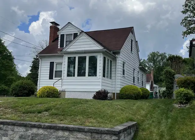 Property at 214 McKendree Ave, Annapolis, MD, 21401, 3 beds, 2 baths, [object Object]
