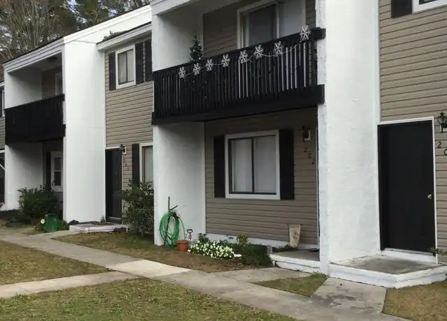 Property at 401 Golf Rd #102, Summerville, SC, 29483, 2 beds, 1.5 baths, [object Object]