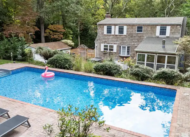 Property at 31 Widener Ln, Southampton, NY, 11968, 3 beds, 2 baths, [object Object]