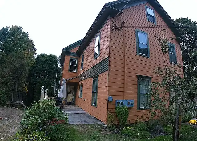 Property at 150 Green St Unit 1, Athol, MA, 01331, 4 beds, 1 bath, [object Object]